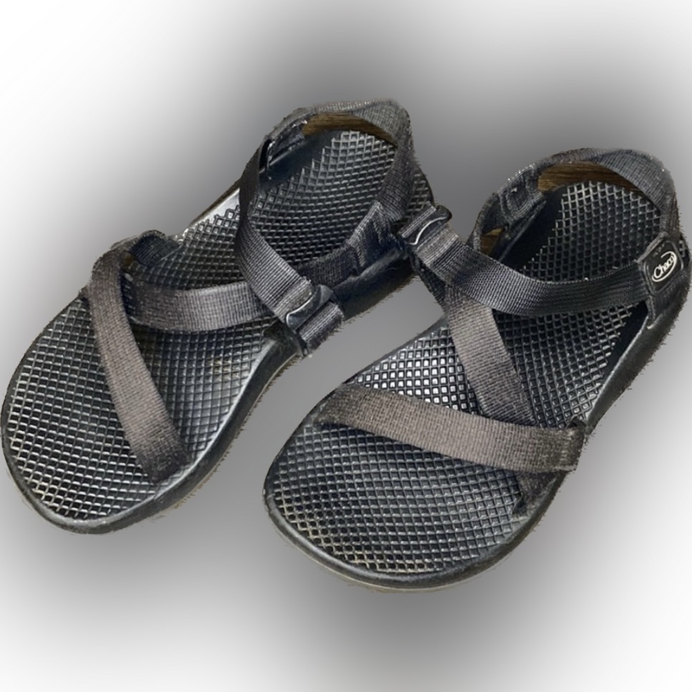 Women’s black Chaco Z/1 classic sandal